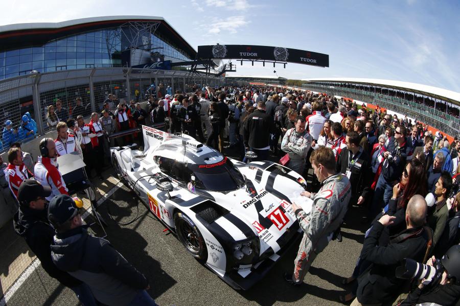  Porsche 919 Hybrid 2015 года  (фото 85 из 481)